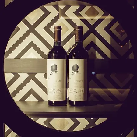 Boutique Opus One