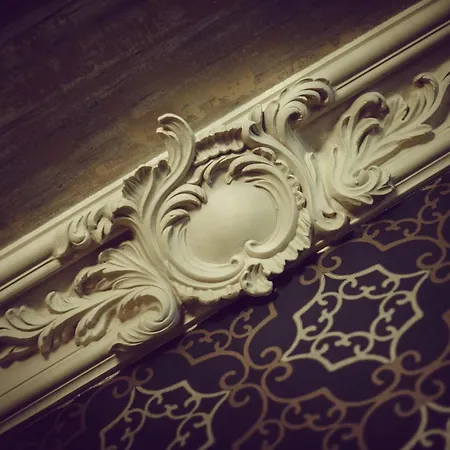 Boutique Opus One Hotell 4*