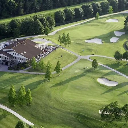 Boutique Opus One Hotel 4*