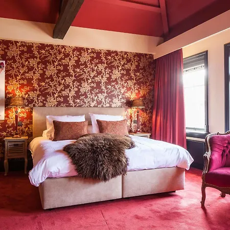 Boutique Opus One Hotel 4*