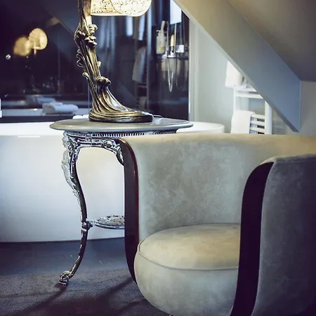 Boutique Opus One Hotel 4*