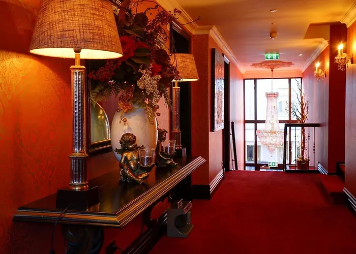 Boutique Opus One Hotel