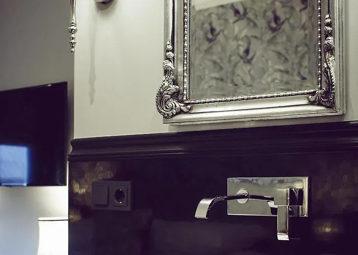 Boutique Opus One Hotel